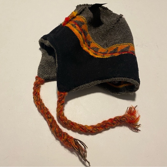 Merkley Headgear wool hat 10” flat across and 10” top to end of earflap SZ P? - Picture 7 of 8